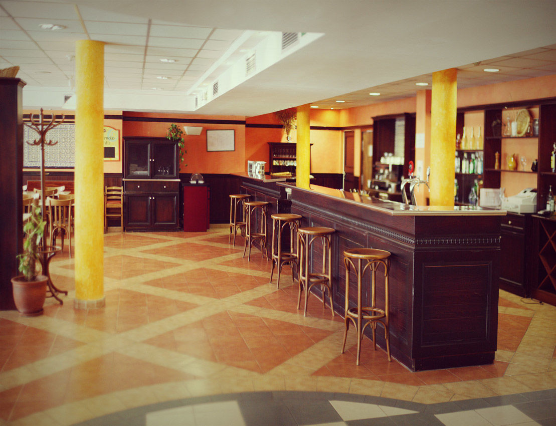Hotel Iris Гвадалахара Экстерьер фото